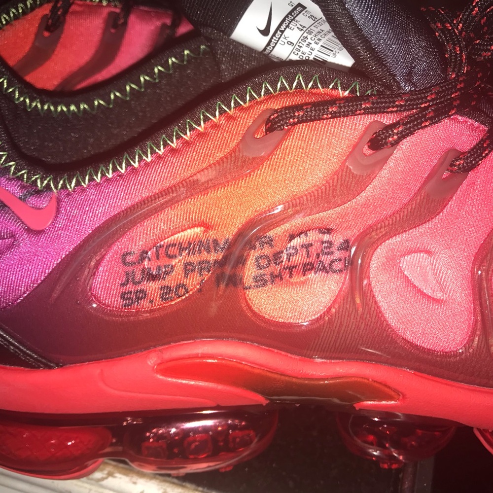 Nike Vapormax Plus 2020 - Picture 11 of 16